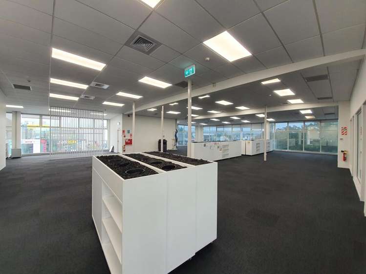 131 Lincoln Road Henderson_4