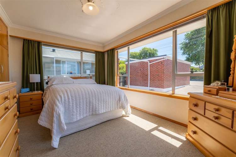 88 Pages Road Marchwiel_10