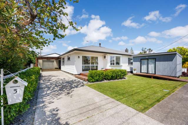 Gorgeously renovated with oversized rumpus