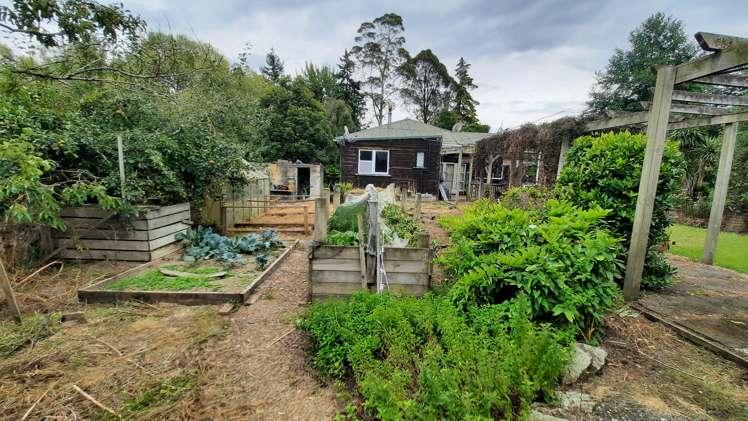 746 Clutha River Road_0