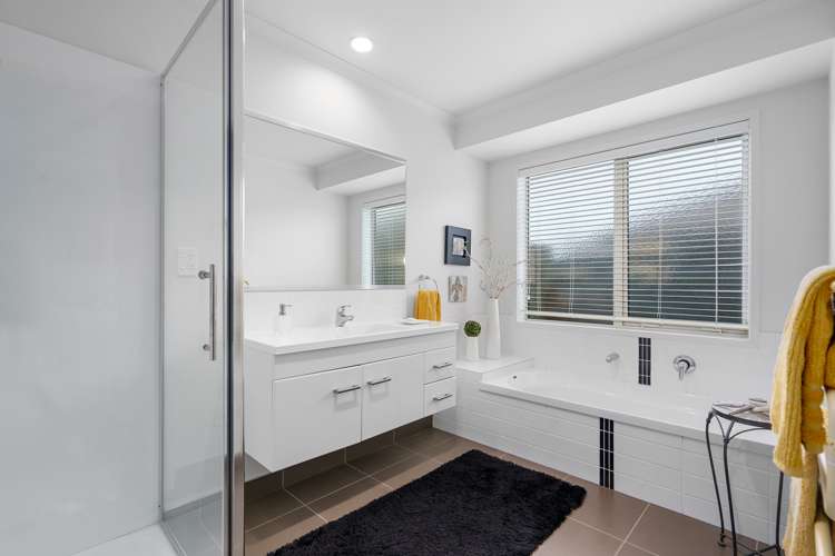 32 West Thompson Street Leamington_22