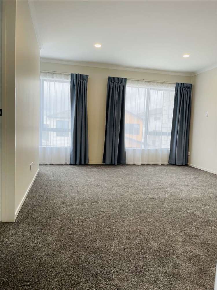 28 Lime Hill Rise Flat Bush_11