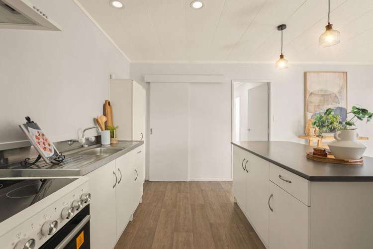 109 Eversham Road_2