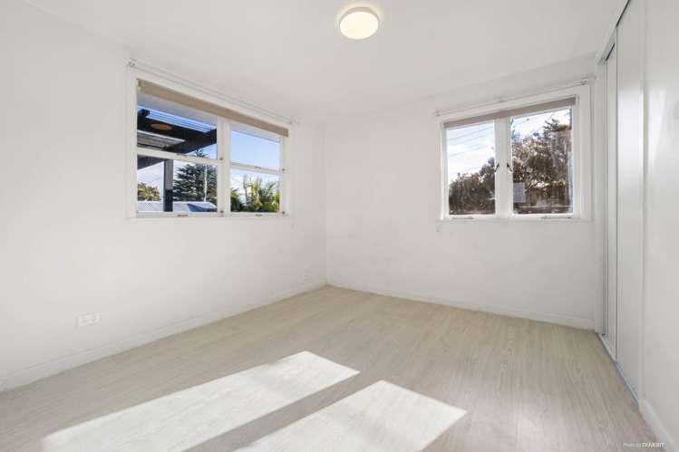 44 Chorley Avenue Massey_9
