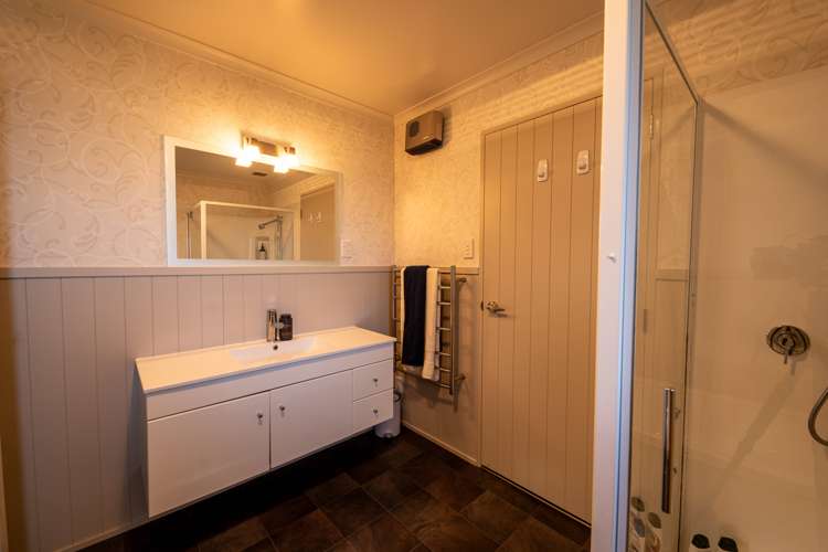 516 West Plains Road West Plains_14