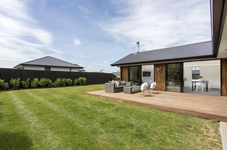 52 Suffolk Drive Kirwee_16