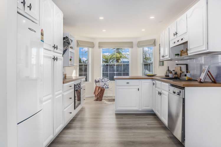 84 Navigation Drive Whitby_7