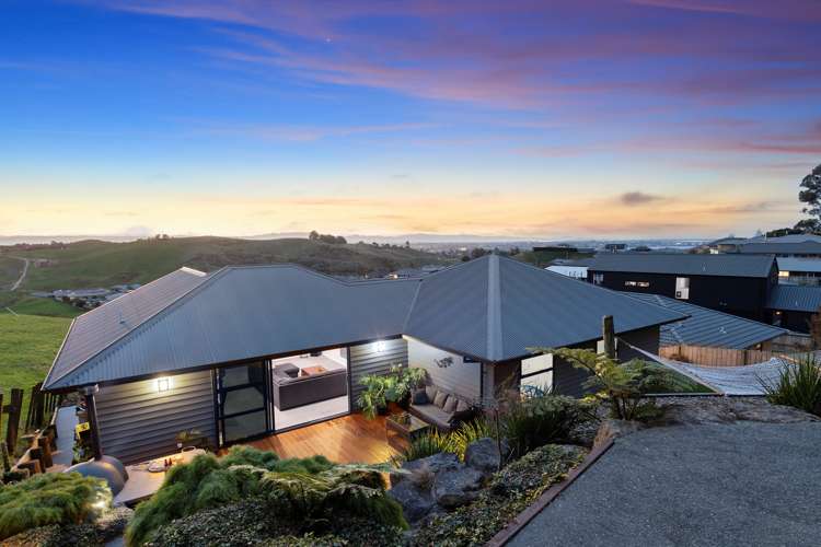 266 Ballintoy Park Drive Welcome Bay_8