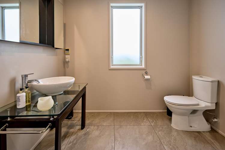 21 Arahiwi Grove Tirohanga_21