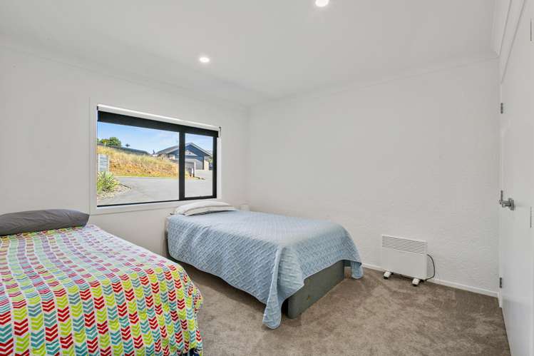 3f Honeyfield Drive Whalers Gate_13