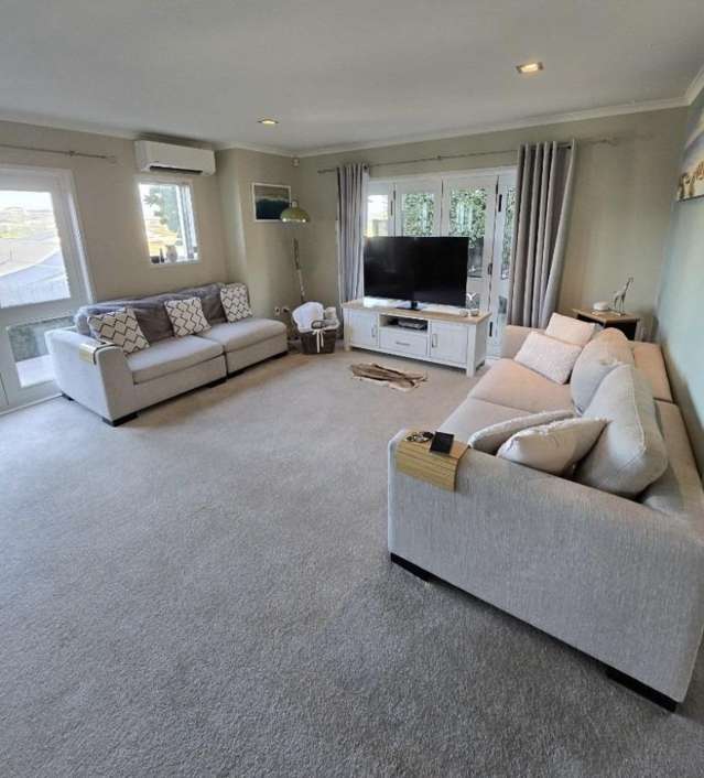 11 Harwich Court Gulf Harbour_2