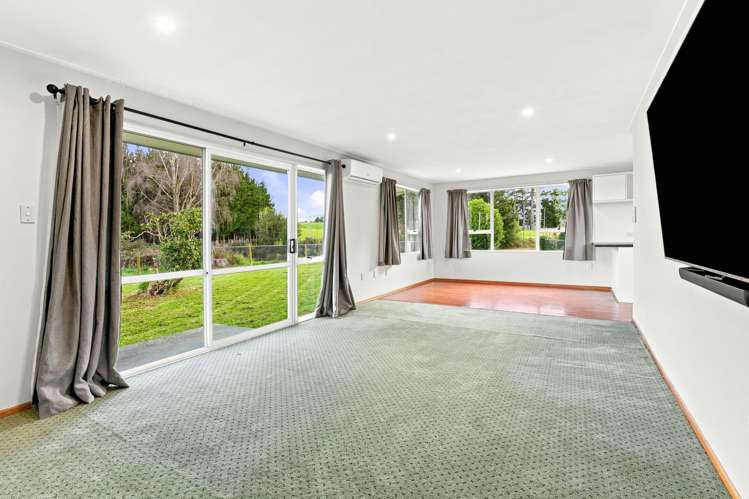 258 Valley Road Papatawa_5