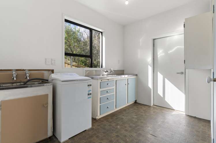 210 Glamorgan Drive Torbay_10