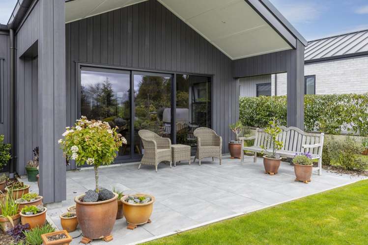 12 Sorrento Drive Rangatira Park_16