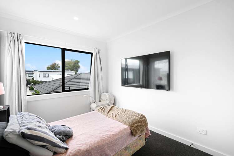 70 Maanihi Drive Rototuna North_13
