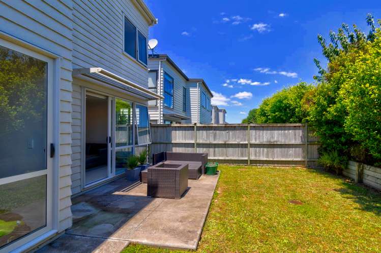 11 Costa Viva Crescent Karaka_13