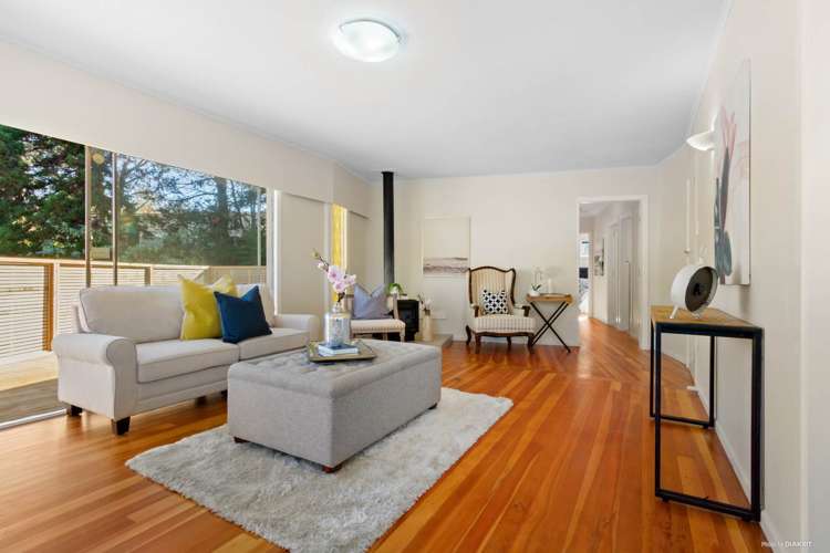 103 Seabrook Avenue New Lynn_10