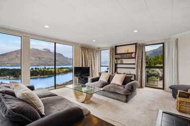 10 Longwood Place_2