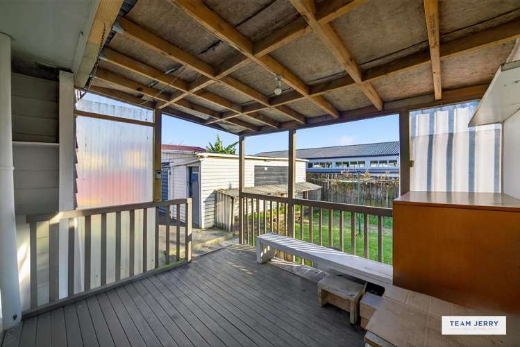 9 Shalimar Place Clover Park_13