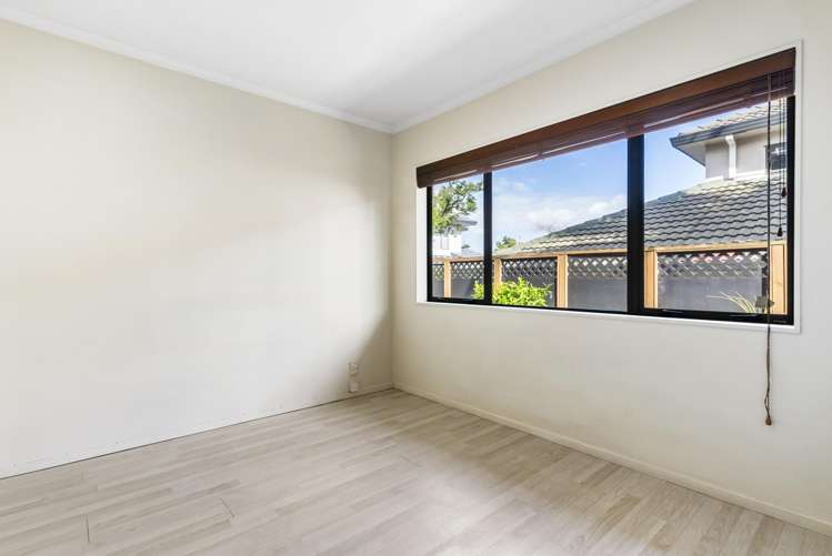 2/25 Thirlmere Rise Northpark_10