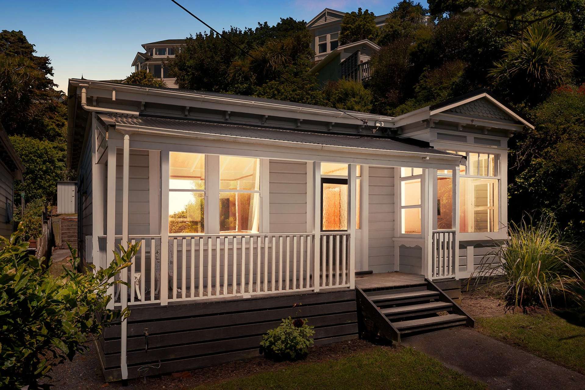 9 Laura Avenue Brooklyn_0