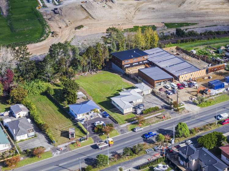 367-369 Main Road Kumeu_9