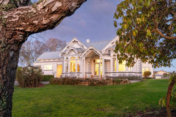 25 Spenser St Milton_43