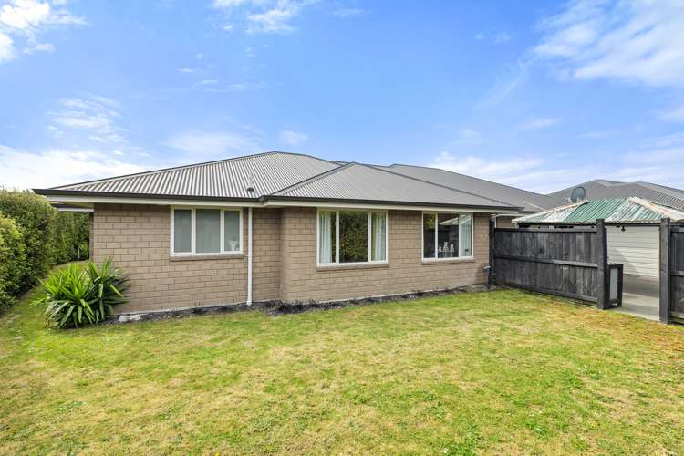 1 Augustine Drive Aidanfield_23