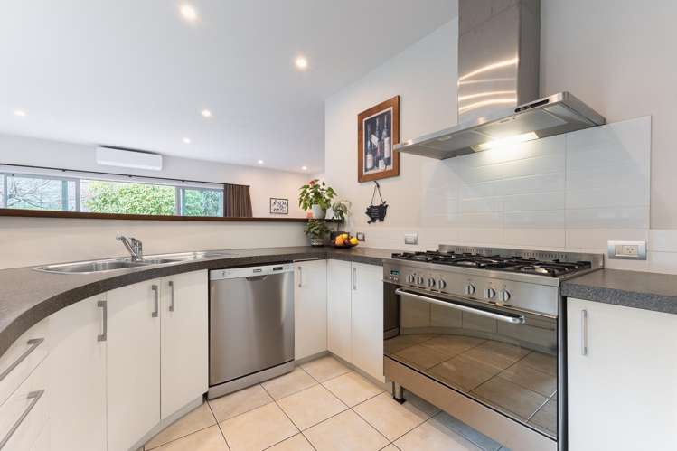 6A Kohutuhutu Road Raumati Beach_13