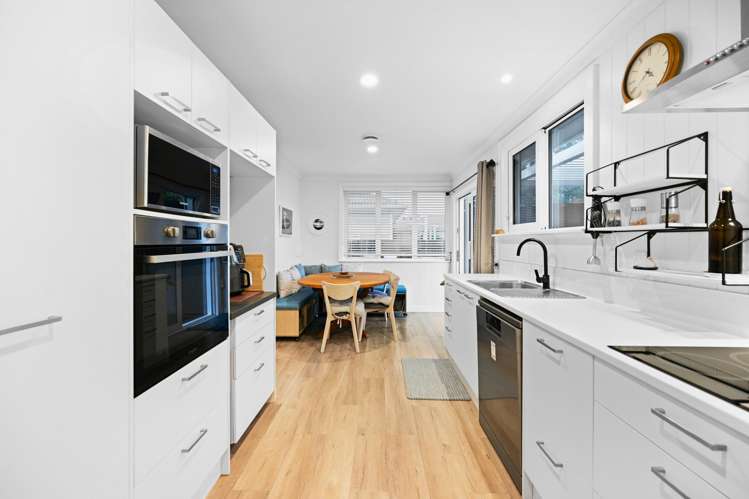 4 Robertson Place Rukuhia_3