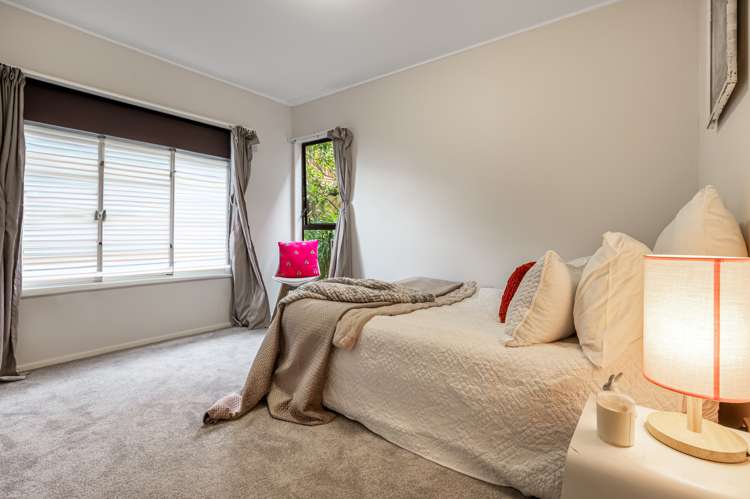 64a Ripon Crescent Meadowbank_12