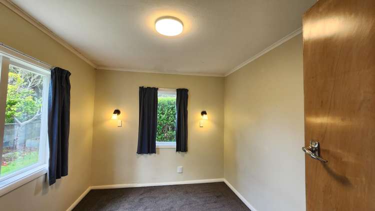 34 Tuatoru Street Eastbourne_7