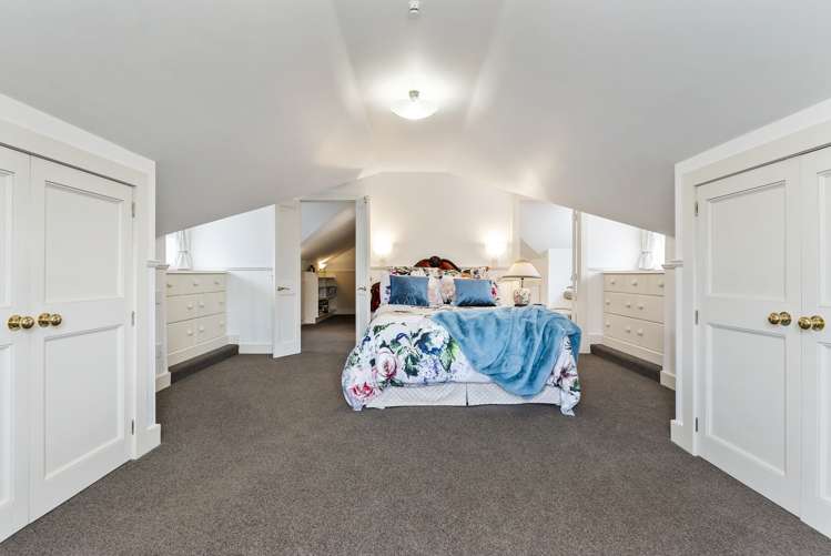 1 Fairholme Avenue Epsom_11