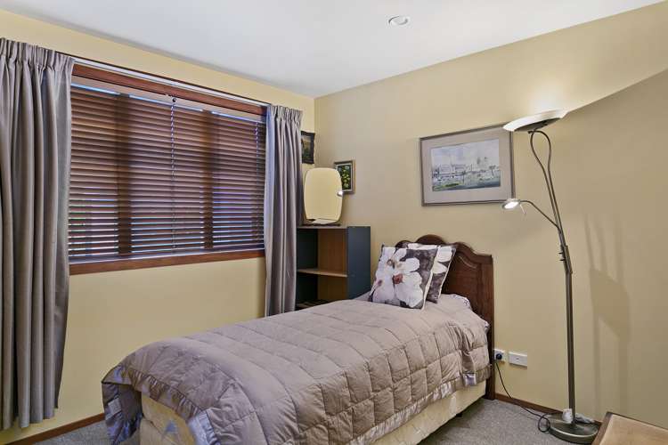 26 Birch Street Hilltop_23