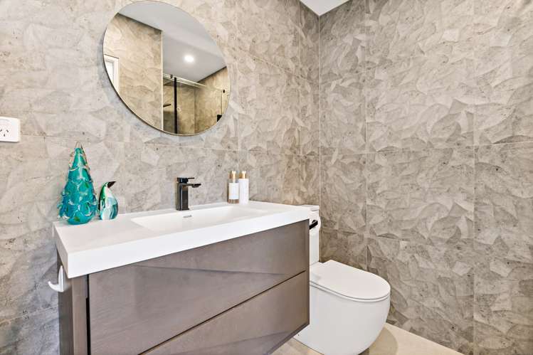 5/1 Seaforth Avenue Mangere Bridge_17