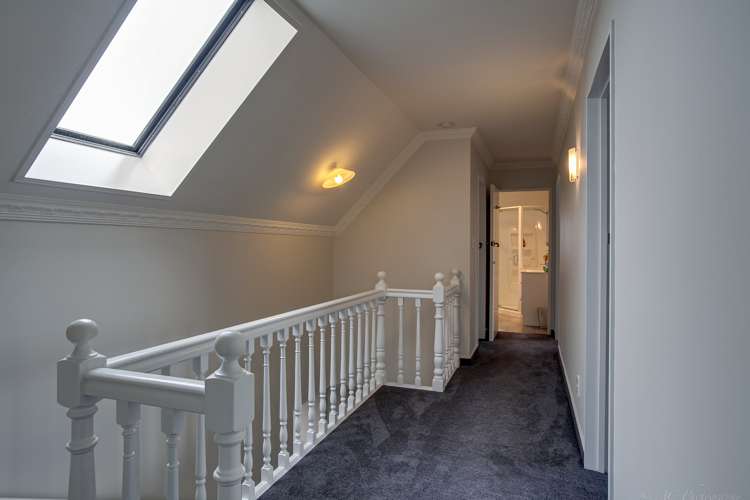 19 Temple Crescent Gleniti_12