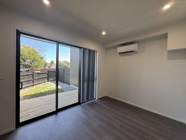 2/17 Barneys Farm Road Clendon Park_4