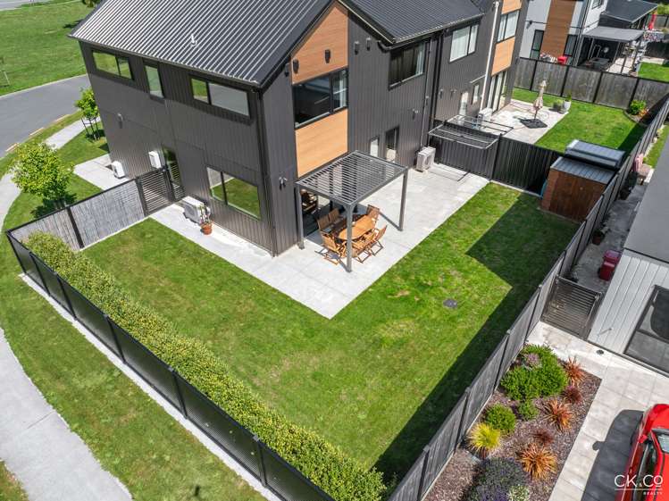 7 Leo Waikari Crescent Wallaceville_18