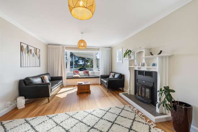 26 Baring Terrace Strandon_1