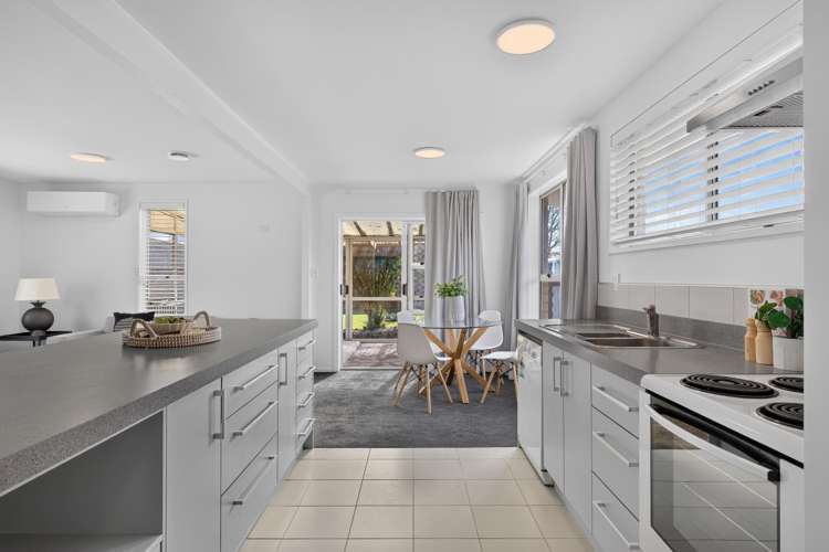 40 Oakley Crescent Hornby_8