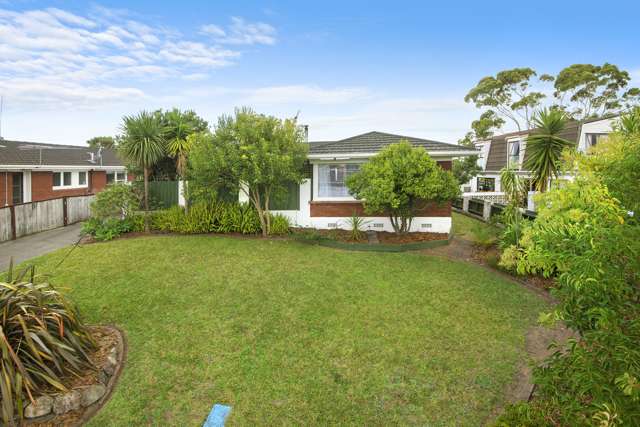 24 Pooley Street Pakuranga Heights_3