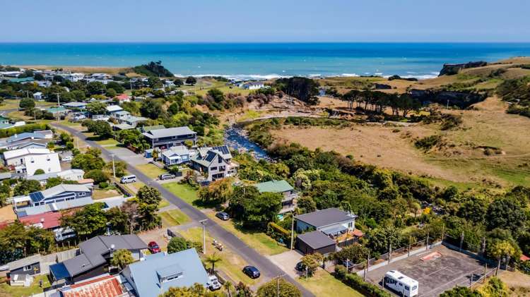 8A Hira Street Ohawe_58