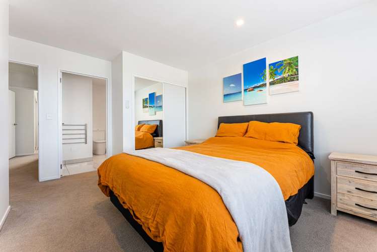 15 Watermill Lane Silverdale_8