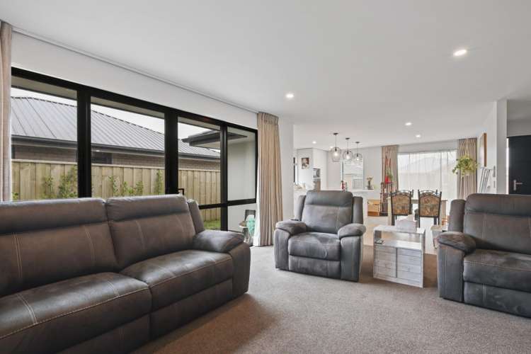 25 Crossley Avenue Woodend_5