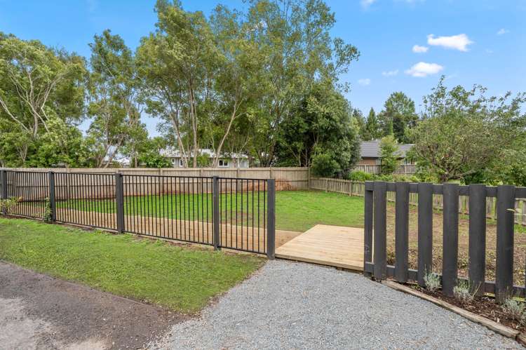 18c Basley Road Owhata_16