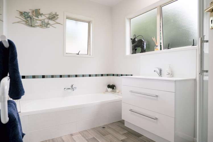 21A Iles Road Lynmore_19