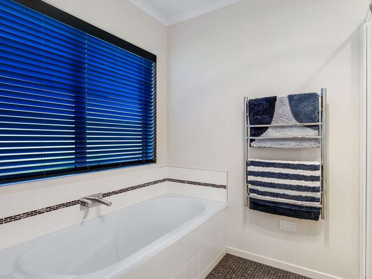 86 Twin Oak Avenue Papamoa Beach_13