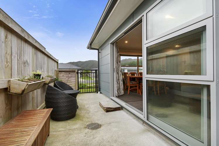 6 Brian Hughes Road Wainuiomata_16