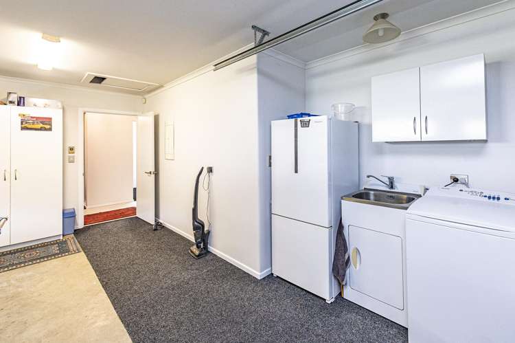 8 Lithgow Drive Otamatea_29