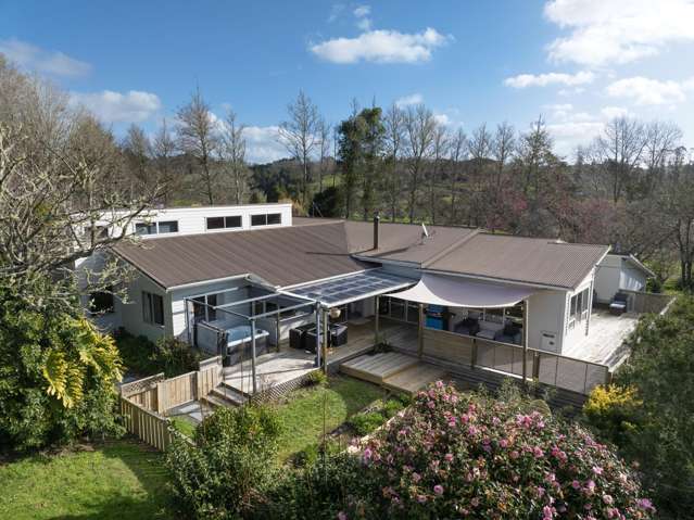Your Own Slice of Rural Lifestyle